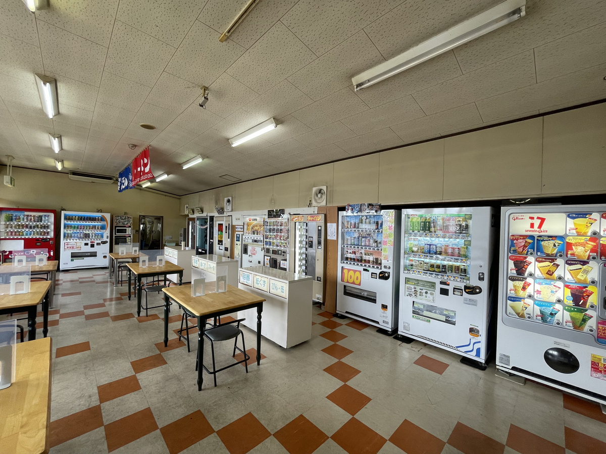 コインレストランコウランの店内